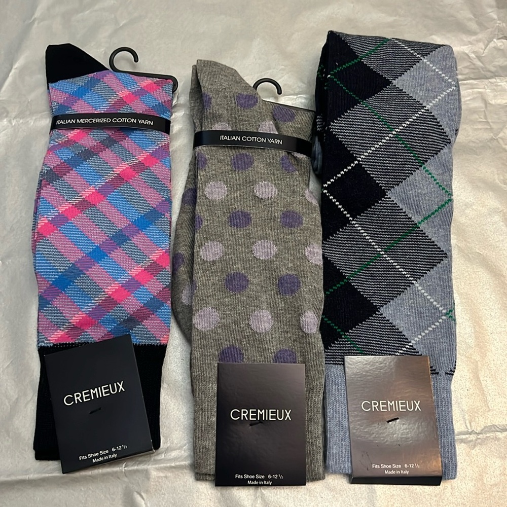 Bundle Of Cremieux Socks.